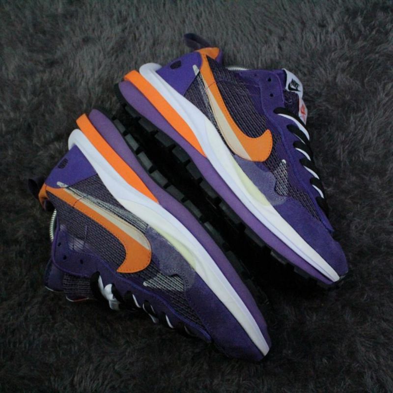 NIKE VAPORWAFFLE SACAI PURPLE DARK IRIS SECOND ORIGINAL.