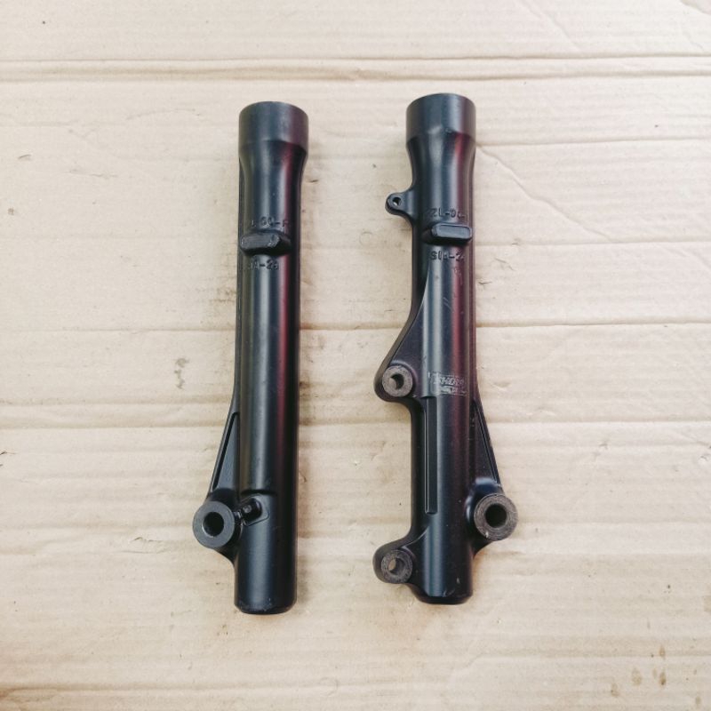 TABUNG SHOCKBREAKER DEPAN VARIO 125 FI 150FI BEAT FI VARIO 110FI ORIGINAL