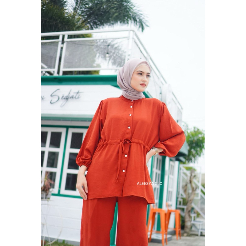 Daisy One Set Crinkle Tali Serut