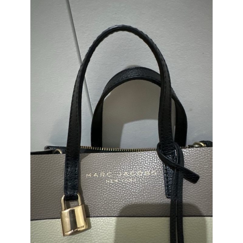 preloved marc jacobs grind tote bag two tone