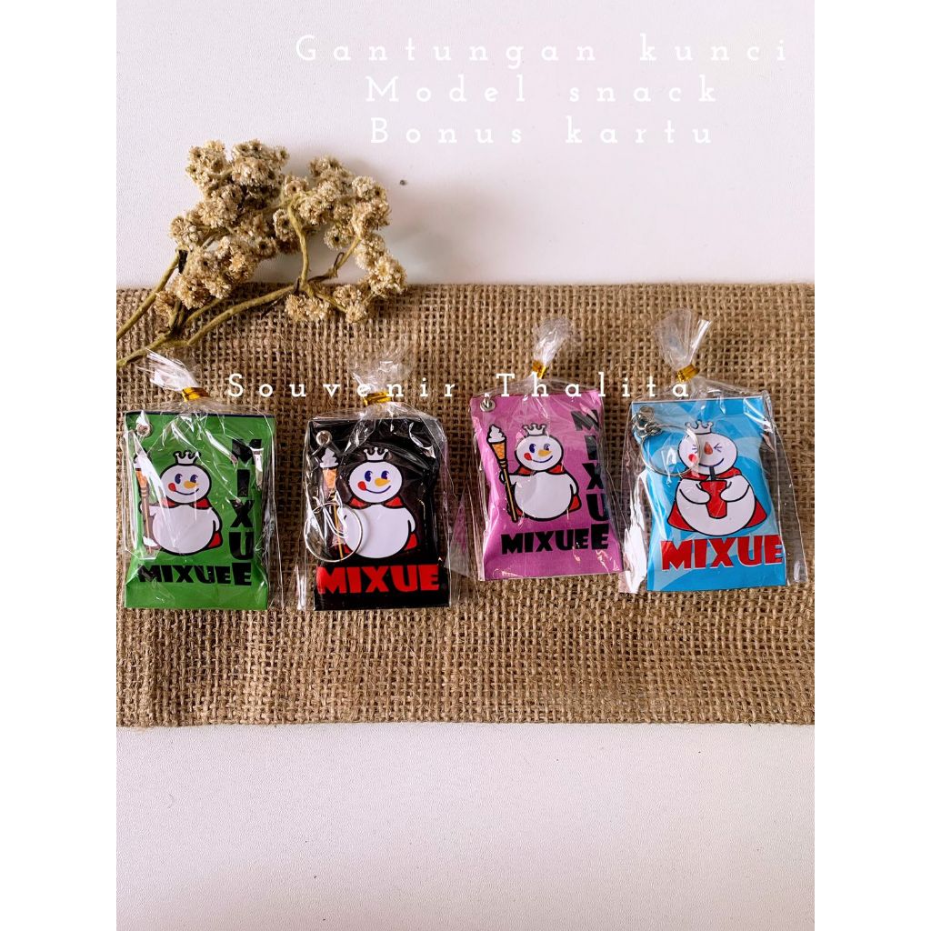 ISI 50 PCS GANTUNGAN KUNCI SNACK MAKANAN RINGAN CEMILAN / GANCI KEYCHAIN/SOUVENIR PERNIKAHAN UNIK MI