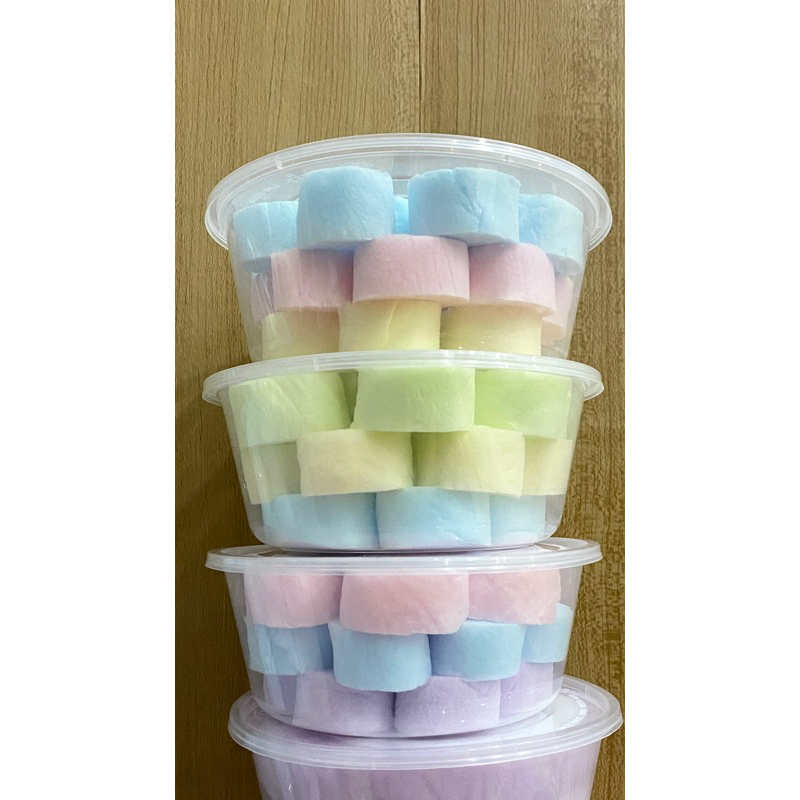 

ploofy cotton candy bite