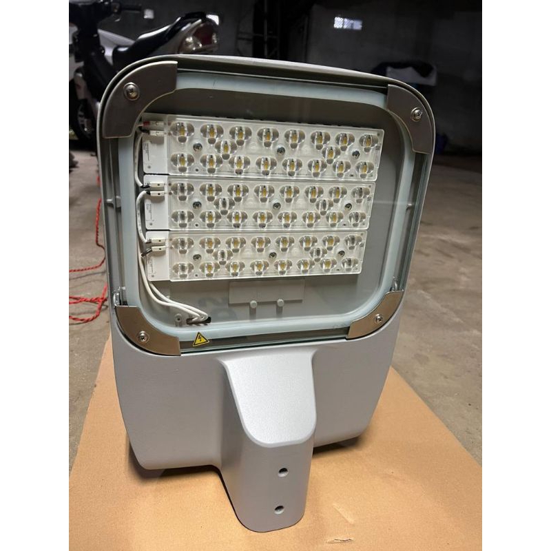 PHILIPS BRP382 BRP 382 PJU JALAN STREET LIGHT LED 120W 120 WATT OUTDOOR