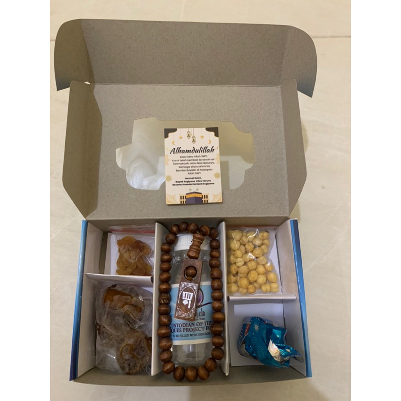 

Hampers Haji dan Umroh Paket 3