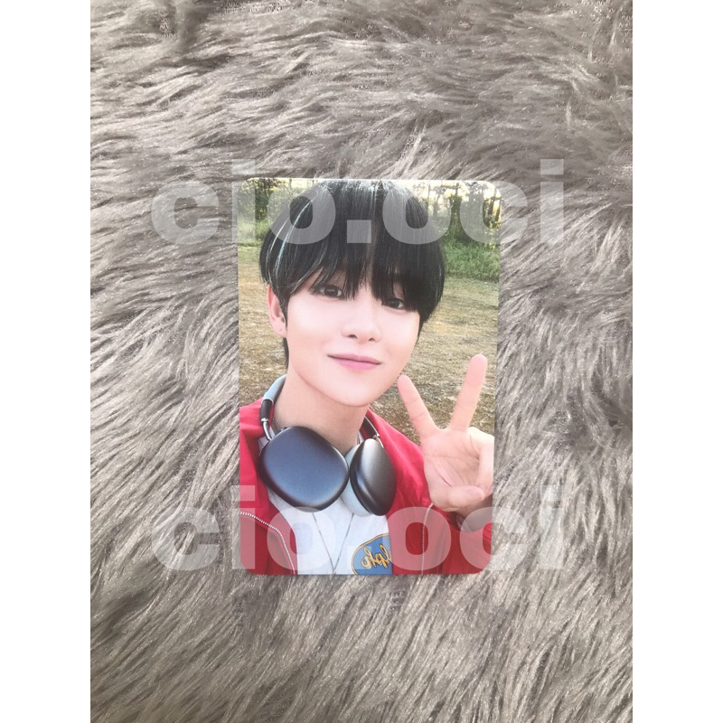 [Ready Stock] Pob ktown4u jihoon headphone official treasure park jihoon benefit ktown fansingn the 