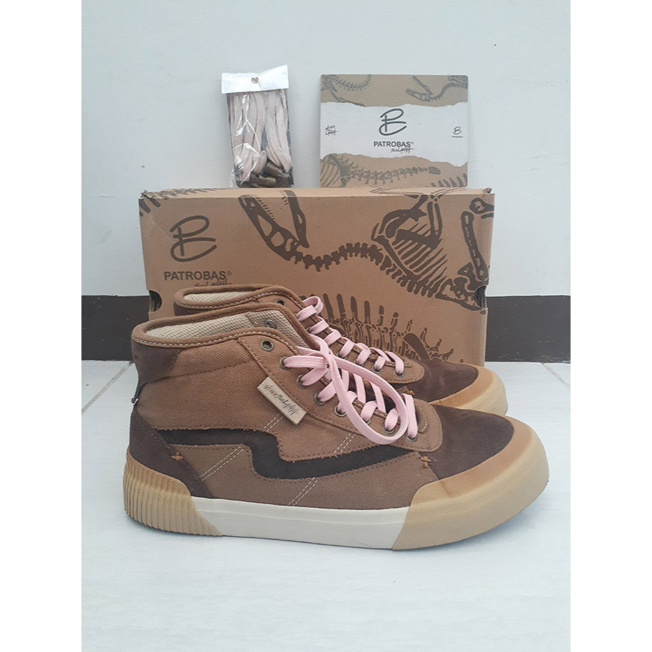 Sepatu Patrobas x Nevertoolavish Triassic High