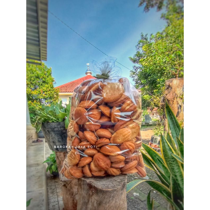 

BAROTI - asul asul bolu kering rasa susu plemben kemasan 1kg. lgsg PRODUSEN.