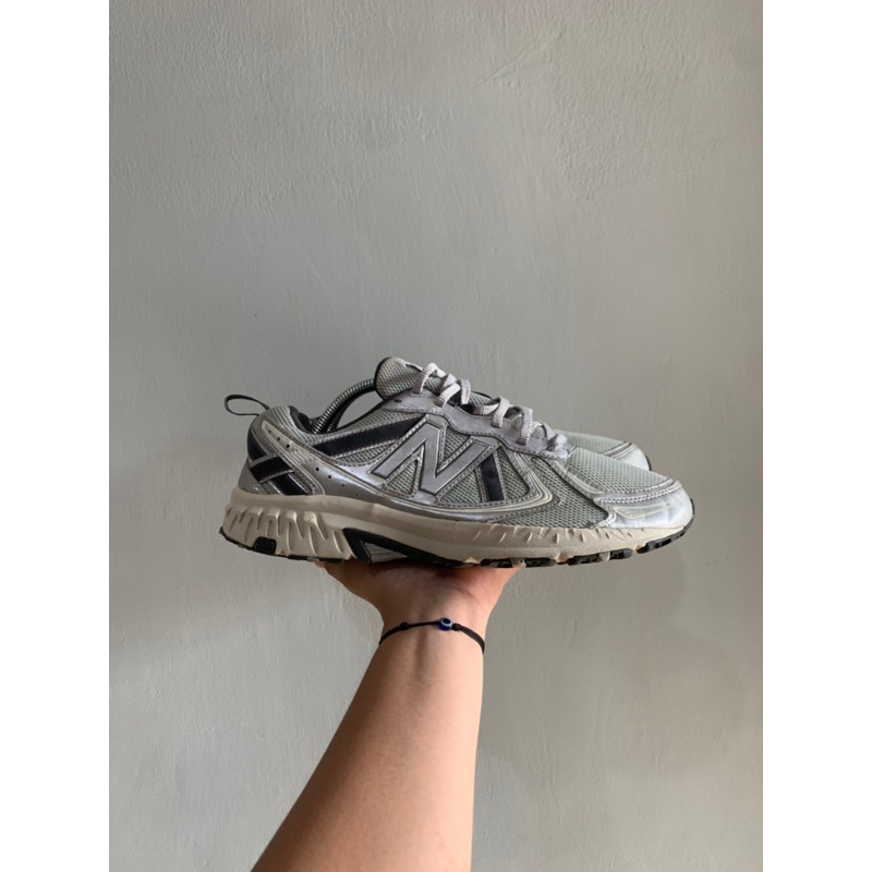 Sepatu New Balance 410 V5 Indo