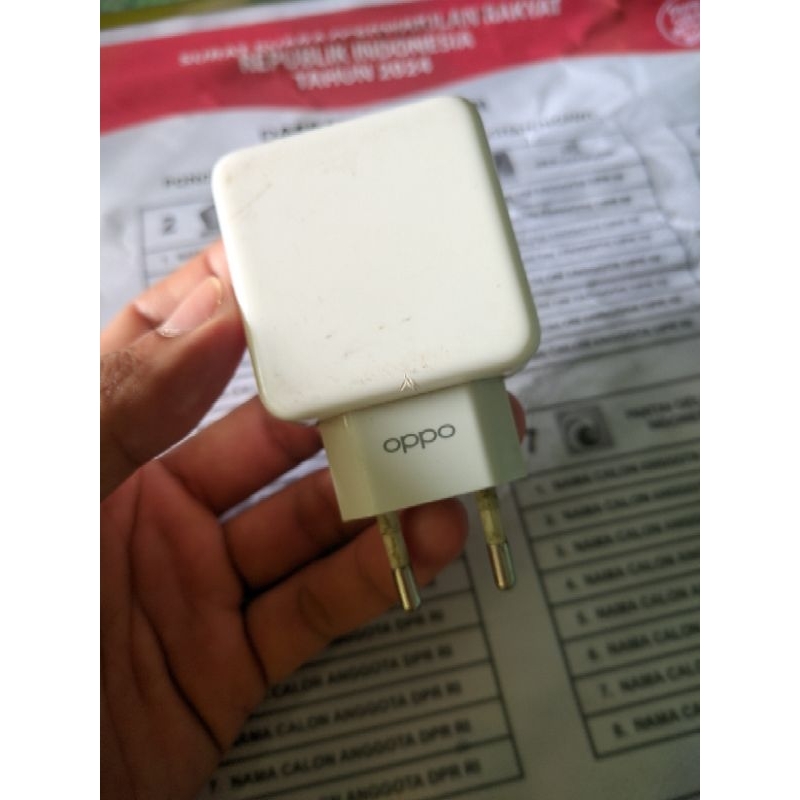Kepala charger oppo 20 watt
