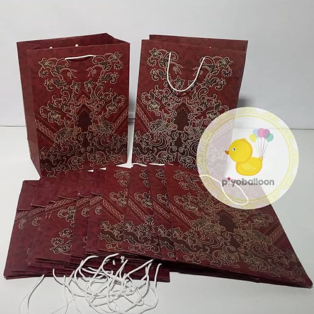 

Penawaran Terbaik Tahun Ini Paper Bag Batik perpack isi 12 4 pilihan ukuran