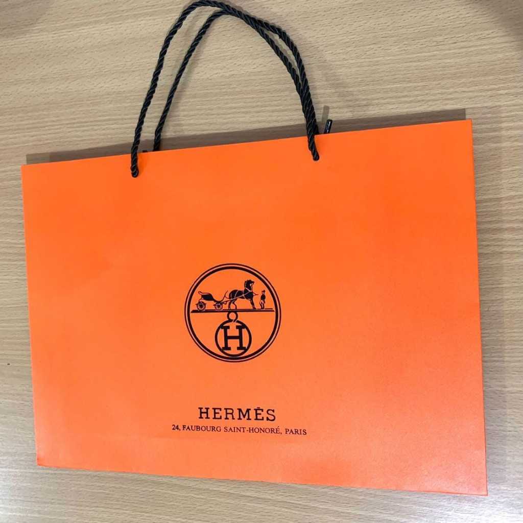

JIM - Paper Bag Shopping Bag Kantong Belanja Karton Mewah Import Premium Tebal Uk 35x25x5 cm