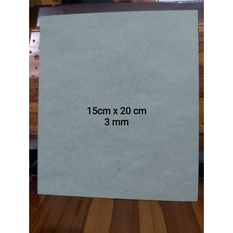 Papan Mdf hijau ukuran 15cmx20cm,3mm