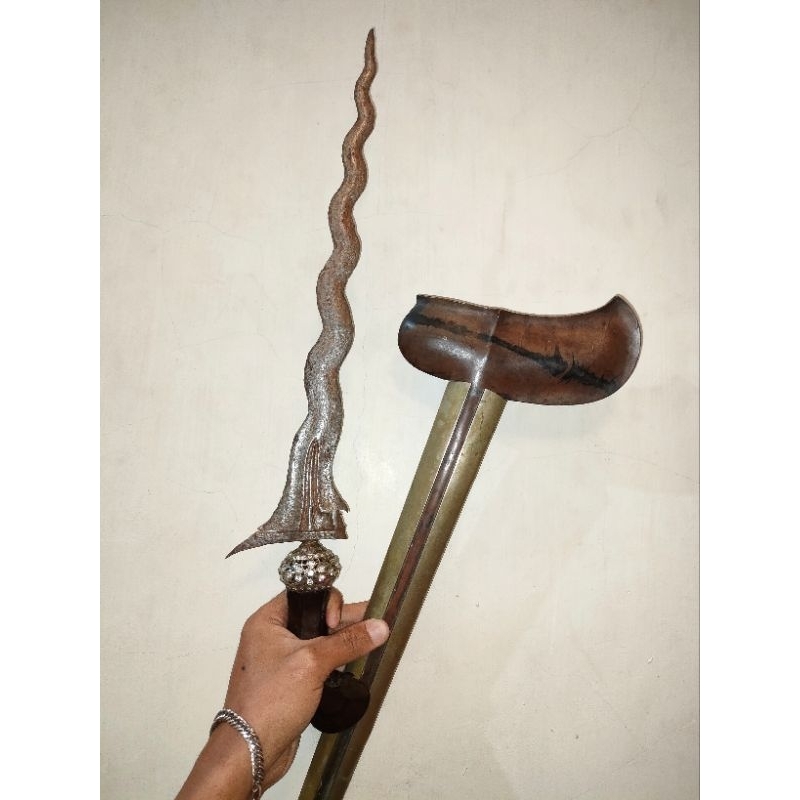 KERIS SANGKELAT LUK 13 SEPUH