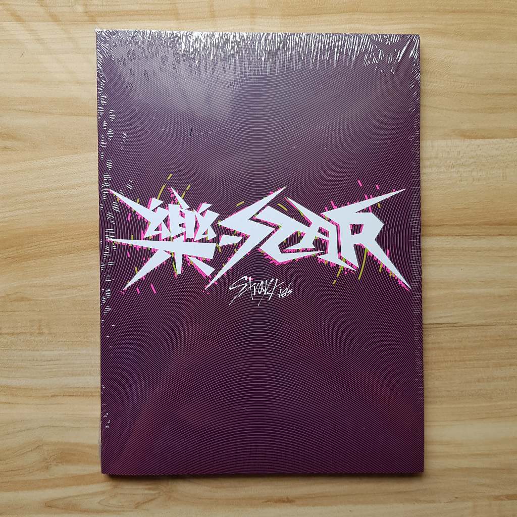 [READY STOCK] STRAY KIDS ROCK-STAR LIMITED SEALED ALBUM POB SOUNDWAVE SWKR