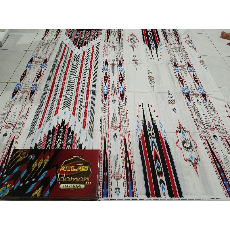 Sarung Atlas idaman Motif BHS