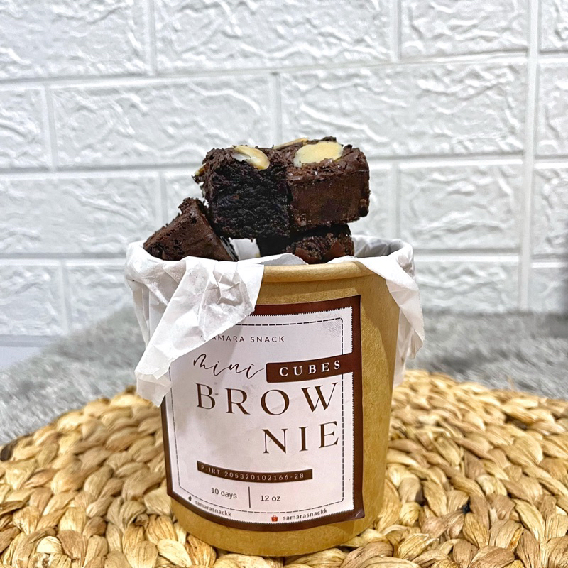 

BROWNIES BITES SAMARASNACK