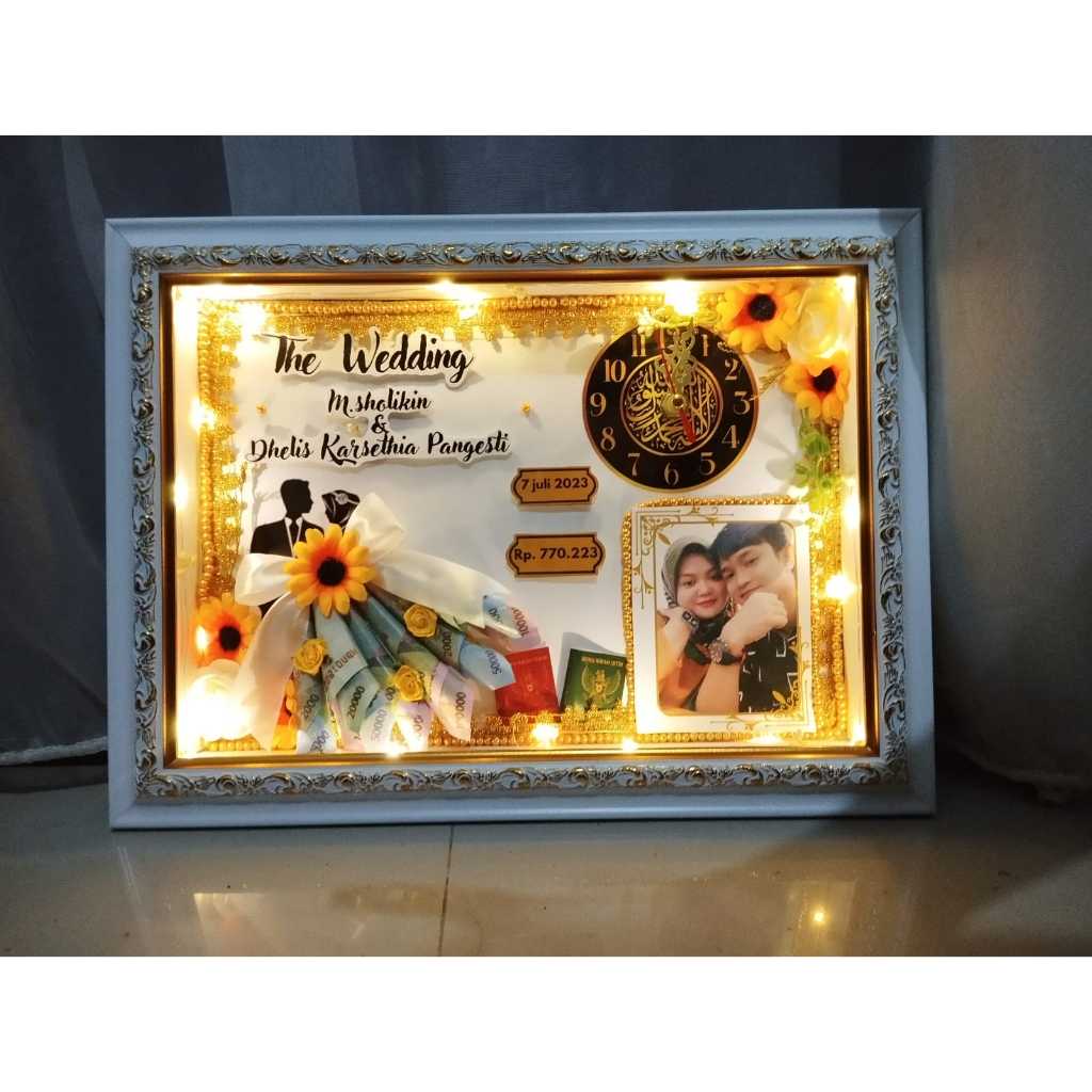 SEHARI JADI Kado Nikahan/Wedding/Mahar/Walimatul Ursy/JAM/Bingkai 3D Premium/Pigura/35x25/Figura