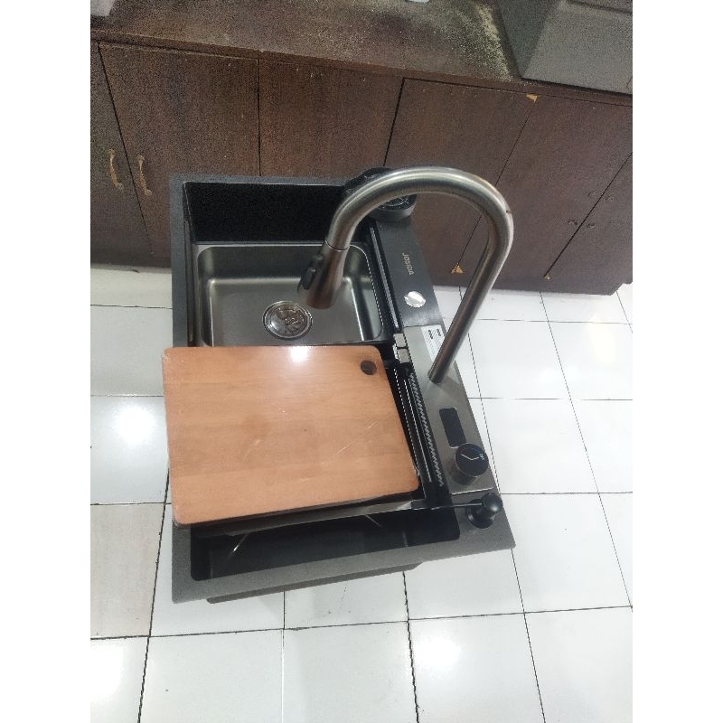 Kitchen Sink Modern 7545 Black Piano 2 / Kitchen Sink