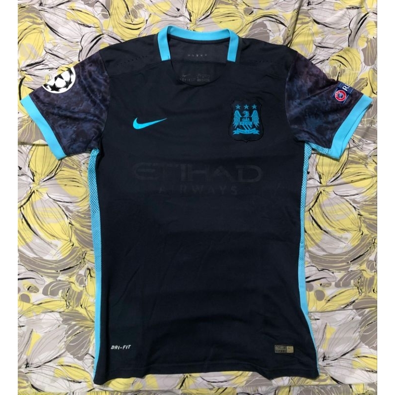 Jersey Manchester City 2015/2016 Away Blue Moon full patch Liga Champions size L slim