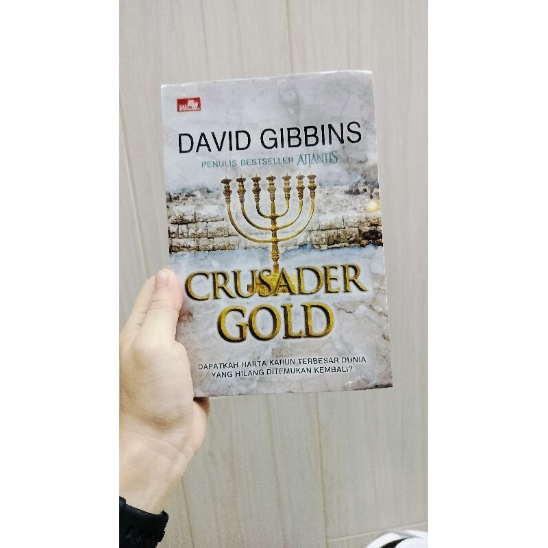 PRELOVED NOVEL BEKAS MEDAN CRUSADER GOLD DAVID GIBBINS