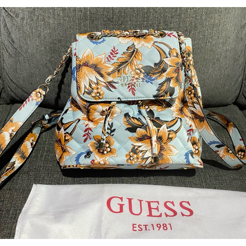 Guess tas ransel original wanita bekas mulus murah