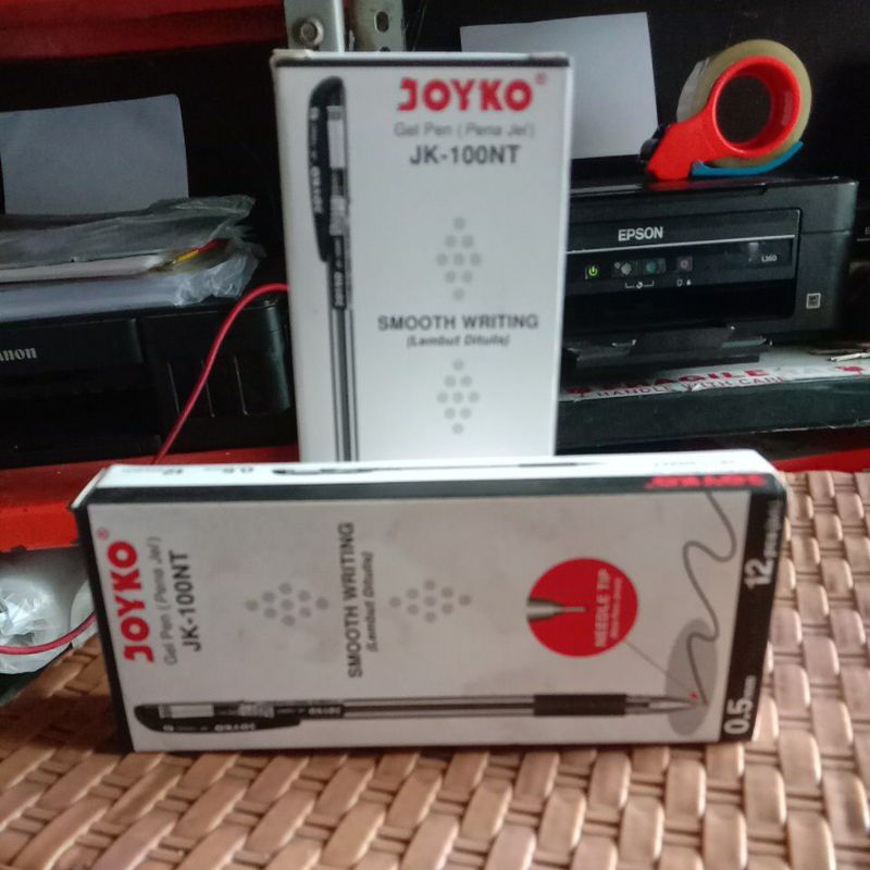 

pulpen joyko JK-100 NT 0,5mm hitam 1 pack