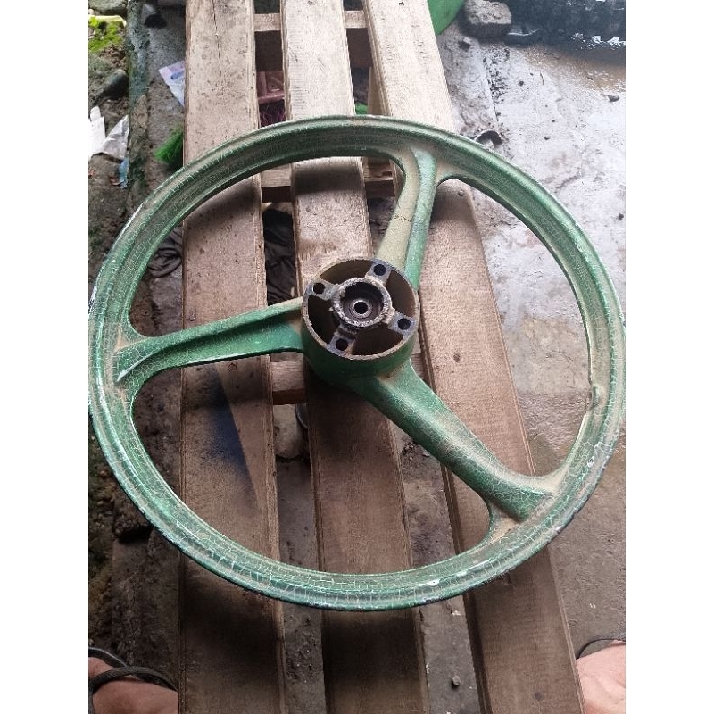 velg depan fiz yamaha palang 3 sprint
