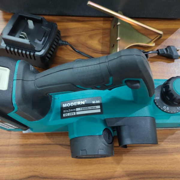 planer cas M-90 MODERN Diskon