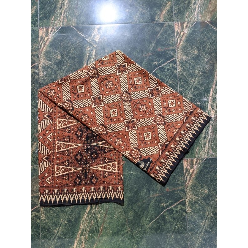 Sarung Batik Lar Gurda Kesikan (cap+tulis)