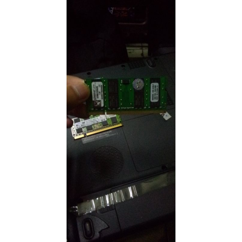 memori ram laptop 2GB DDR2