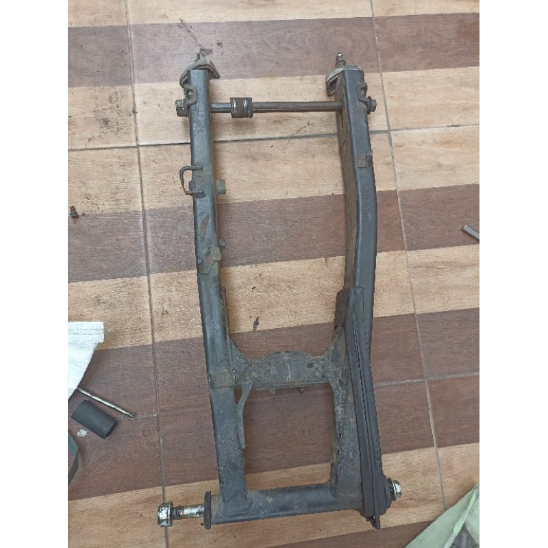 arm swing arm supitan honda CBR 150 R facelift