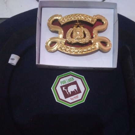 paket/baret brimob dan emblem/baret brimob hijau dongker