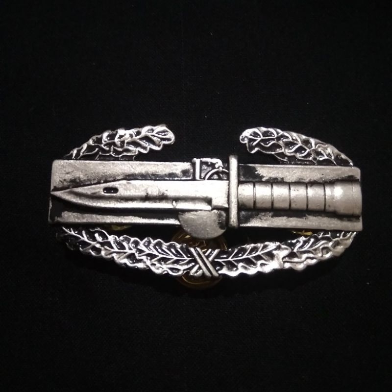 US ARMY Badge & Insigna Combat Action Badge ( Rare )
