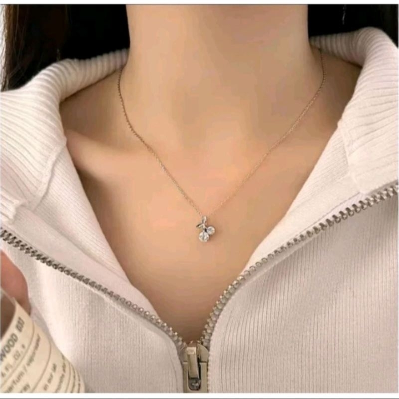 Cod kalung titanium wanita terbaru terlaris anti karat  ngak gatal dileher