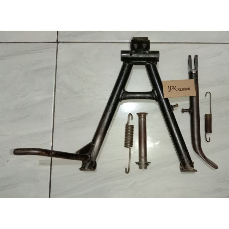 Standar tengah Standar 2 plus standar samping satria fu 150 karbu original copotan