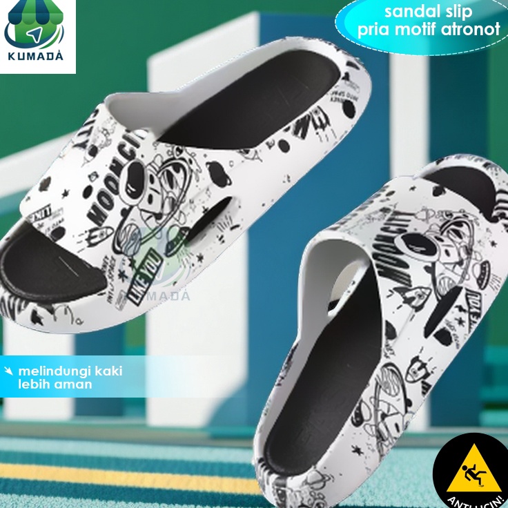 Model Limited  Sandal Pria Fashion Spaceman Grafiti Luar Ruangan Sandal Kamar Mandi Rumah Sandal Baw