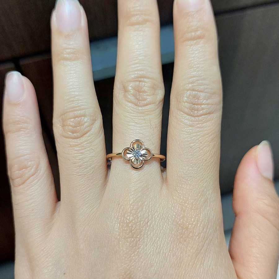 Perhiasan Cincin Emas Clover Kadar 700 16k Fashion 1.88 Gram Size 18.5 (CH143)