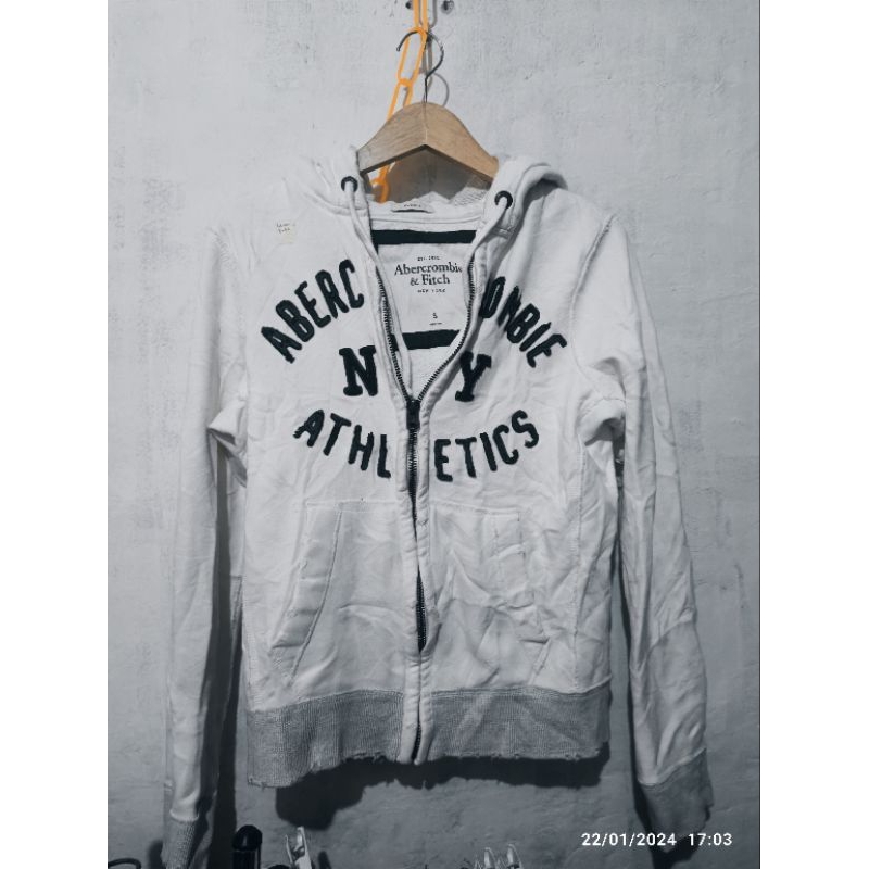 hodie abercrombie