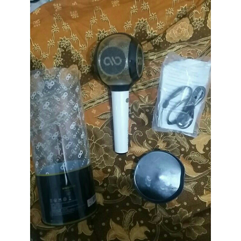 (BOOKED) Infinite Lightstick