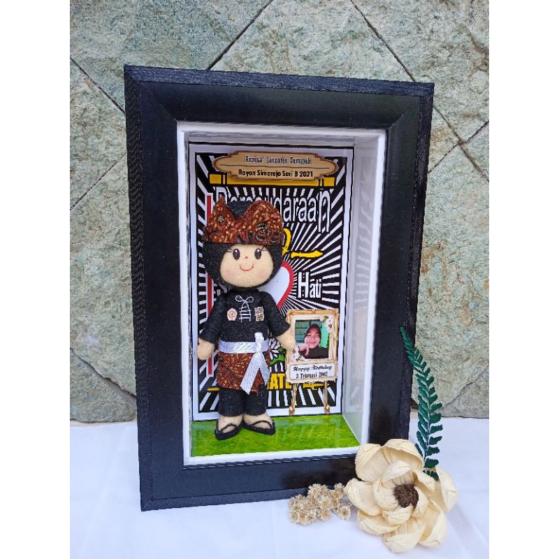 Boneka PSHT | Boneka Silat  | Kado Unik UK 16x24 cm