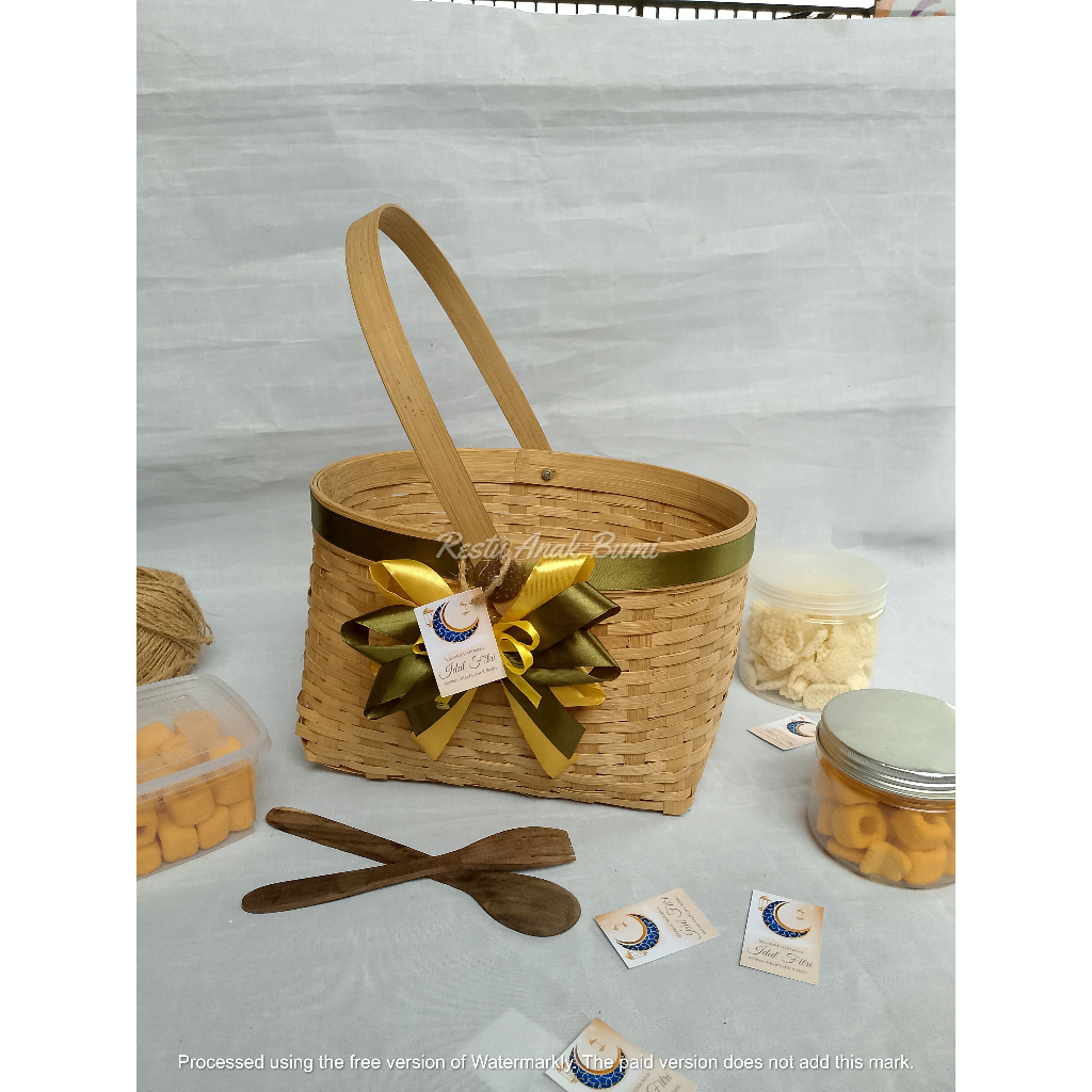 

B074 (Ramadhan Series) Tas Anyaman Bambu Elips 28cm x 20cm Pita l tas hampers l tas parcel l hampers lebaran l wadah kue kering l tas anyaman bambu