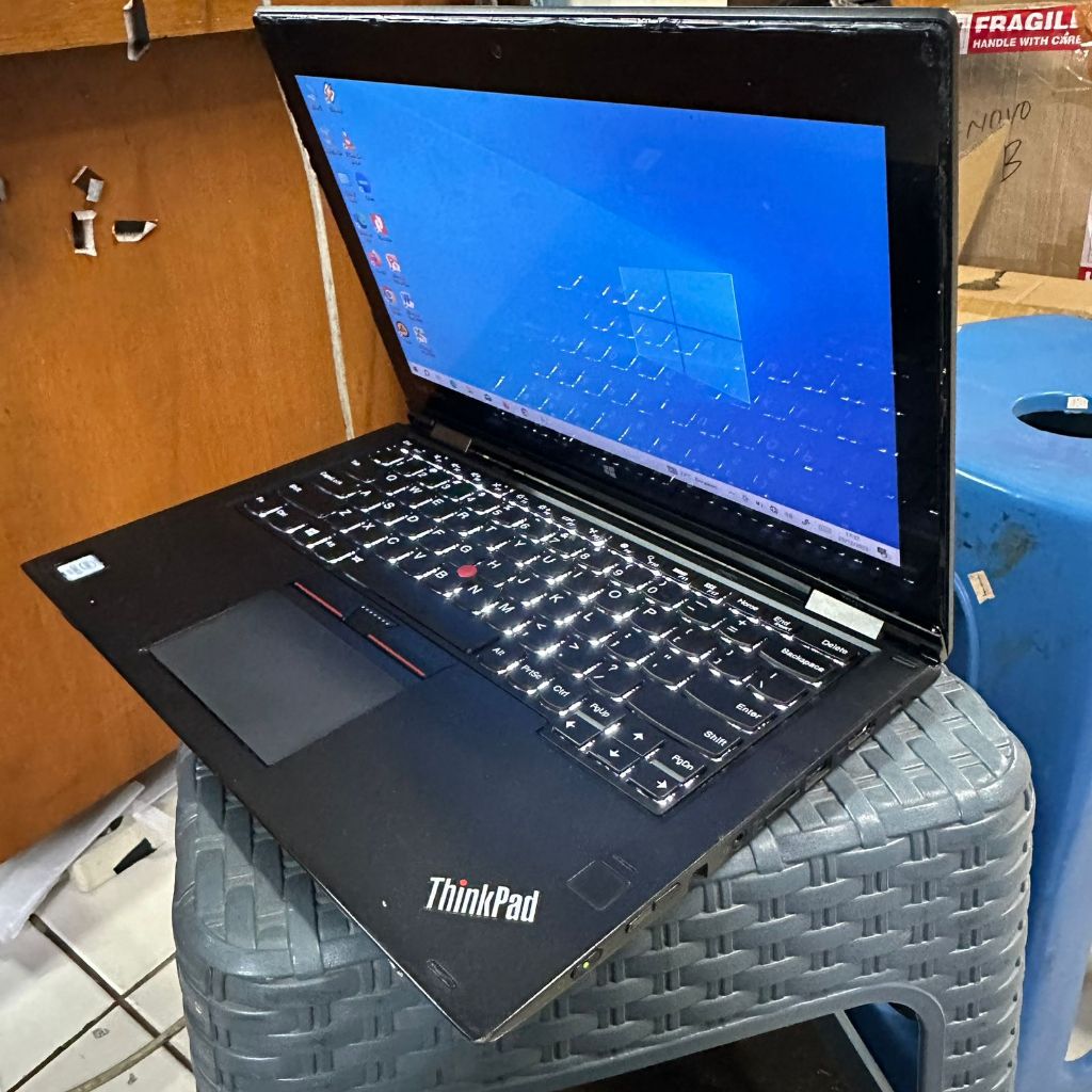 Laptop 2 in 1 Yoga 260 Intel Core i7 Gen 6 RAM 8GB | Jual Minus