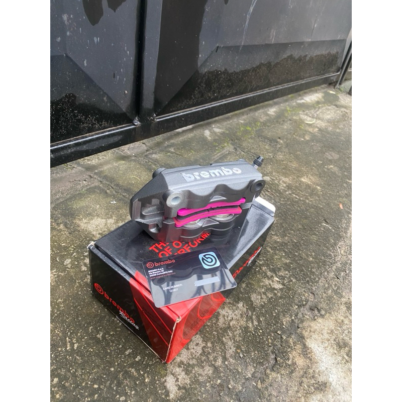 KALIPER BREMBO M4 KALIPER BREMBO 4 PISTON TYPE M