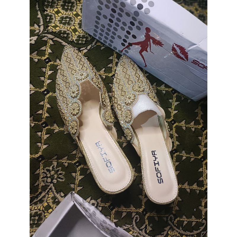 HeelsSofiyaGold