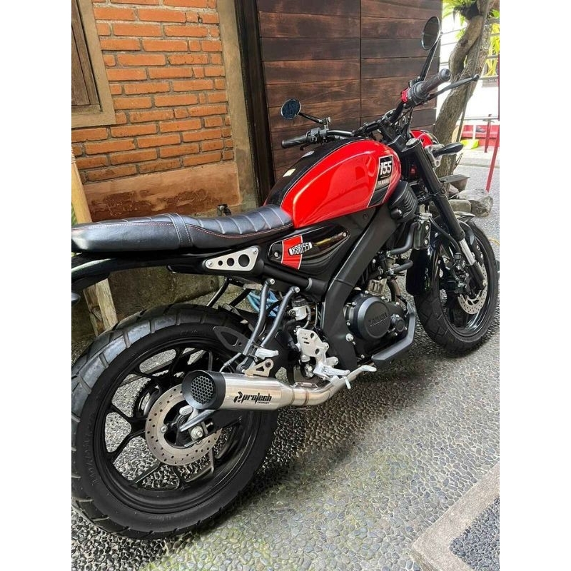 Yamaha XSR155 — CH-1 · Silver — foto 4
