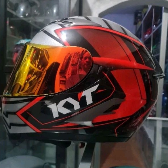 Helm KYT Falcon 2 Armour bekas pakai