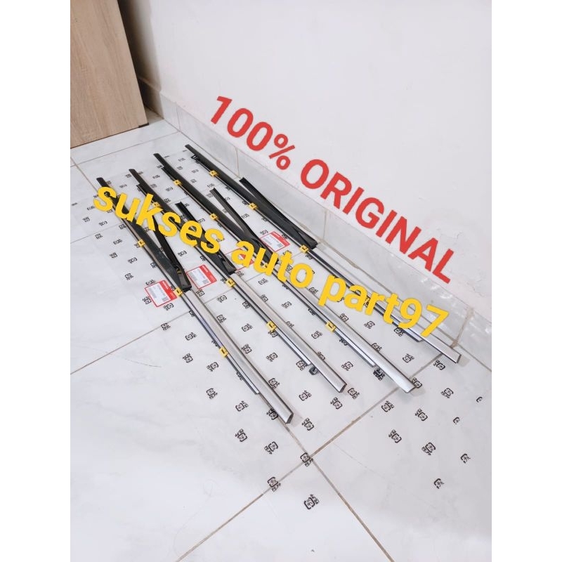 pelipit kaca luar Honda CRV Turbo gen5 gen 5 2017-2023 4pcs Original