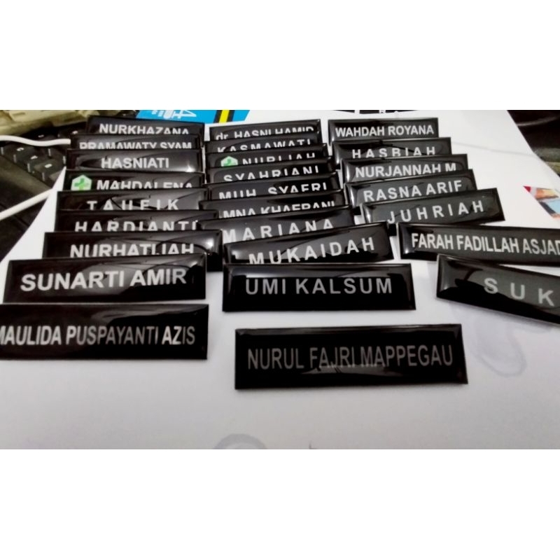 

Name Tag / Papan Nama