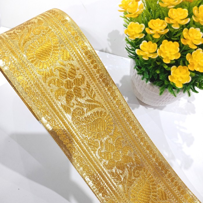 Renda Tepi Motif Keong  Mas / Renda Fashion Bahan Aksesoris / Renda Kain Tepi Keong