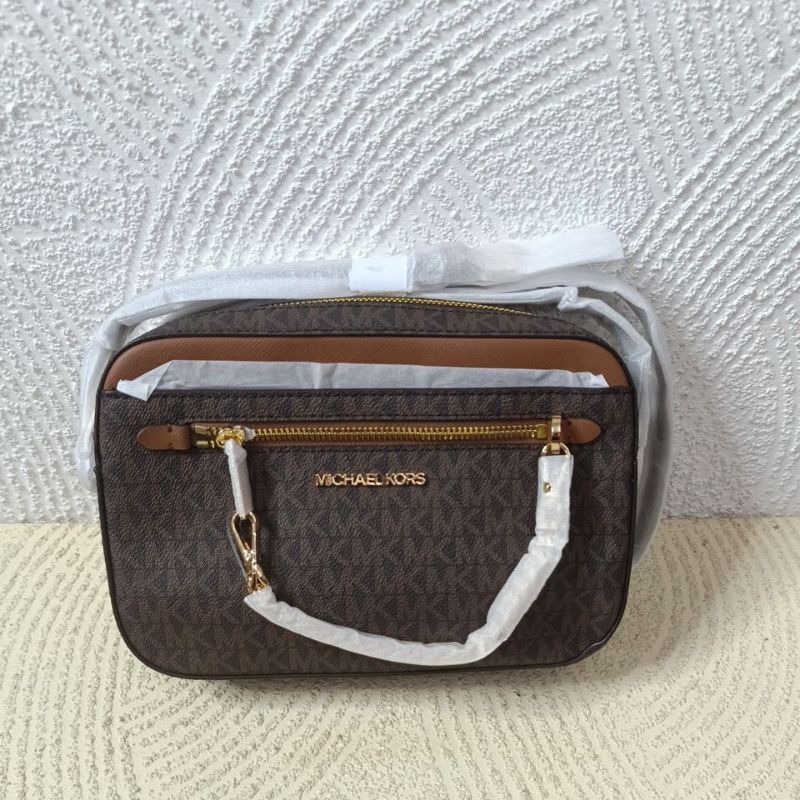 TAS WANITA MK JET SET LARGE ZIP CHAIN CROSSBODY SIGNATURE BROWN